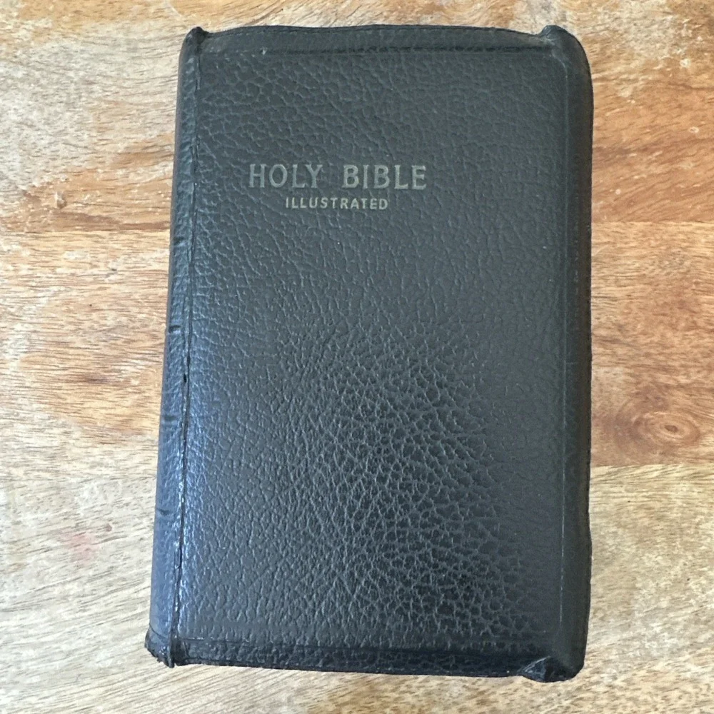 Vintage Holy Bible Illustrated KJV  Zipper World Publishing Ephemera 1930s